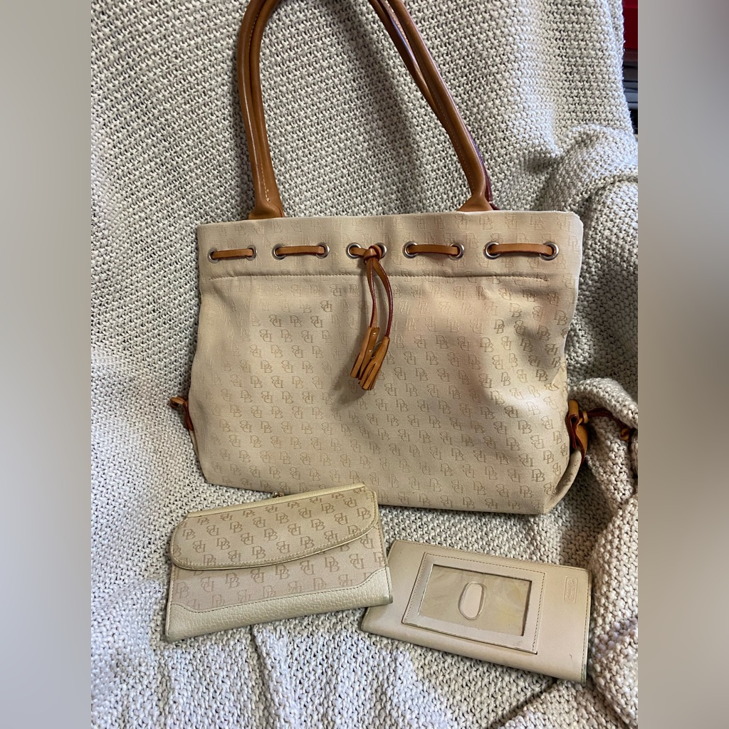 Three Piece Dooney & Bourke Set: Tote, Wallet, Checkbook Cover
